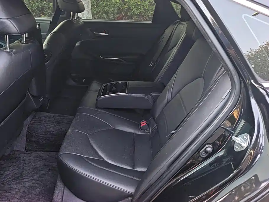 Toyota Avalon — миниатюра 11
