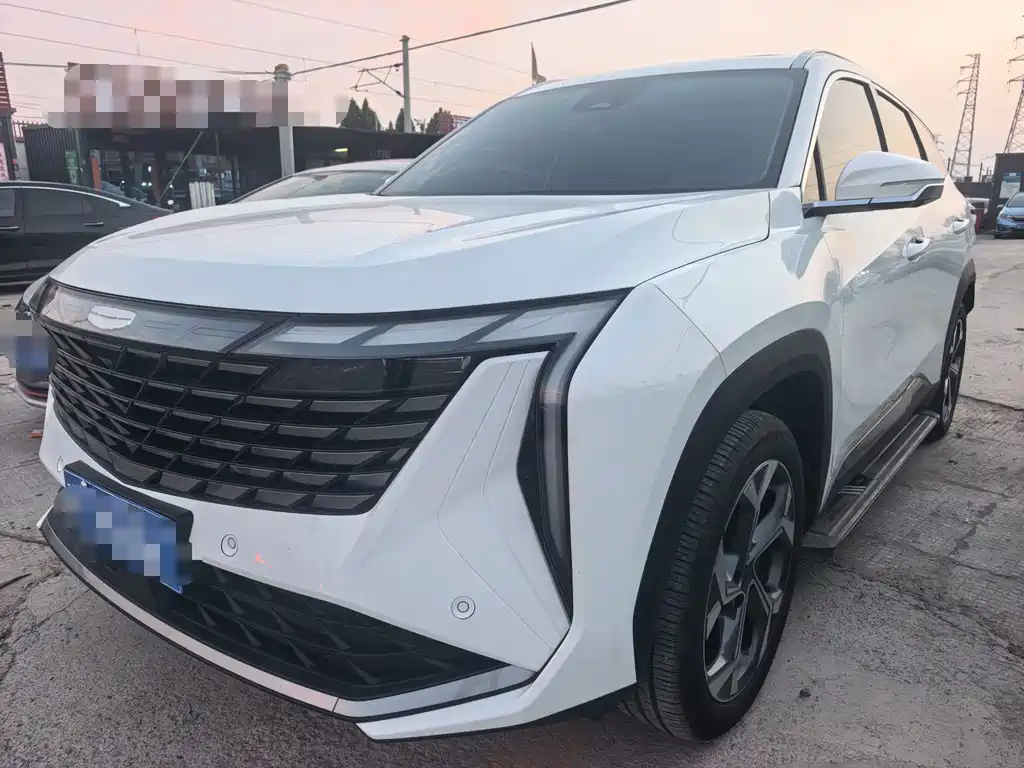 Geely Boyue L