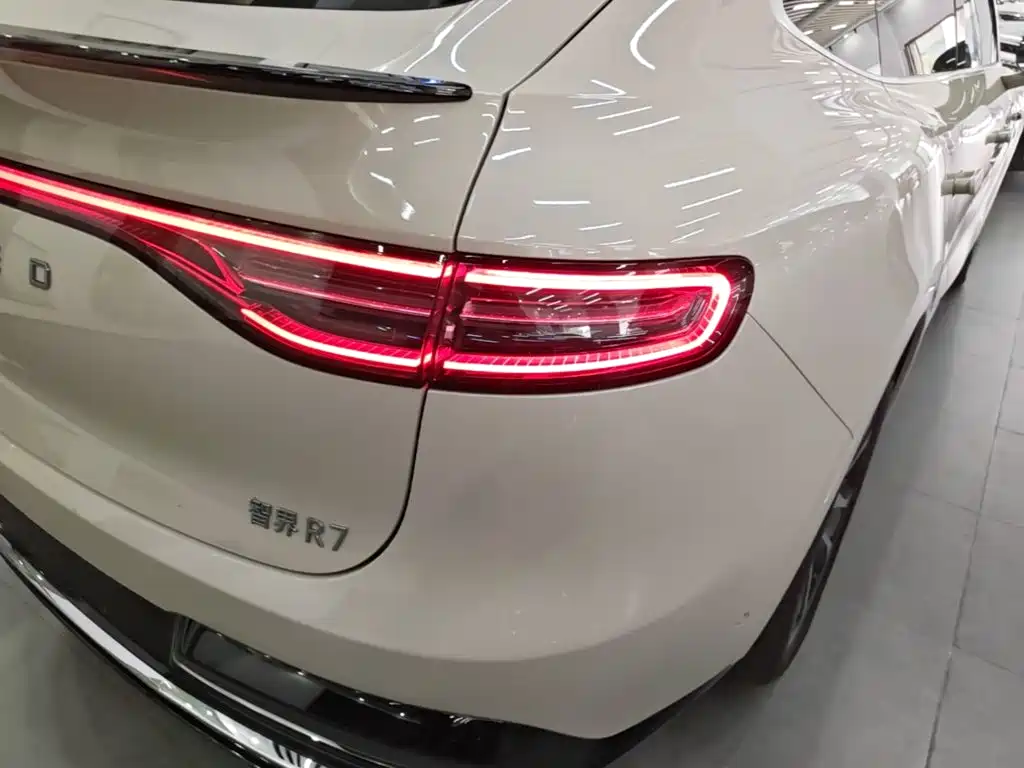 Zhijie Zhijie R7 — миниатюра 8