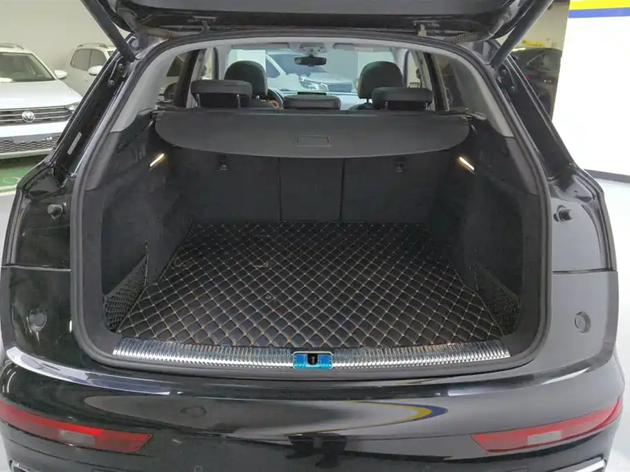 Audi Q5L 2020 40 TFSI Fashion