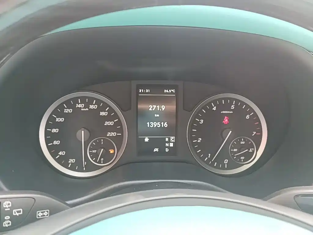 Mercedes-Benz Vito — миниатюра 12