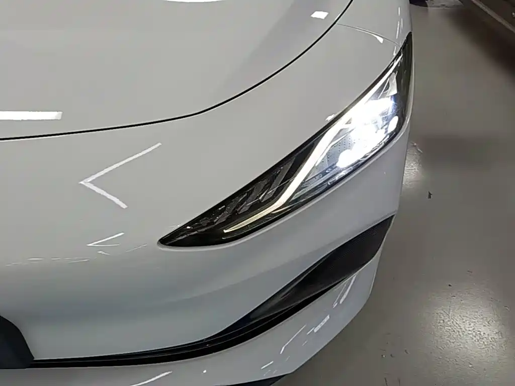 Roewe D7 — миниатюра 24