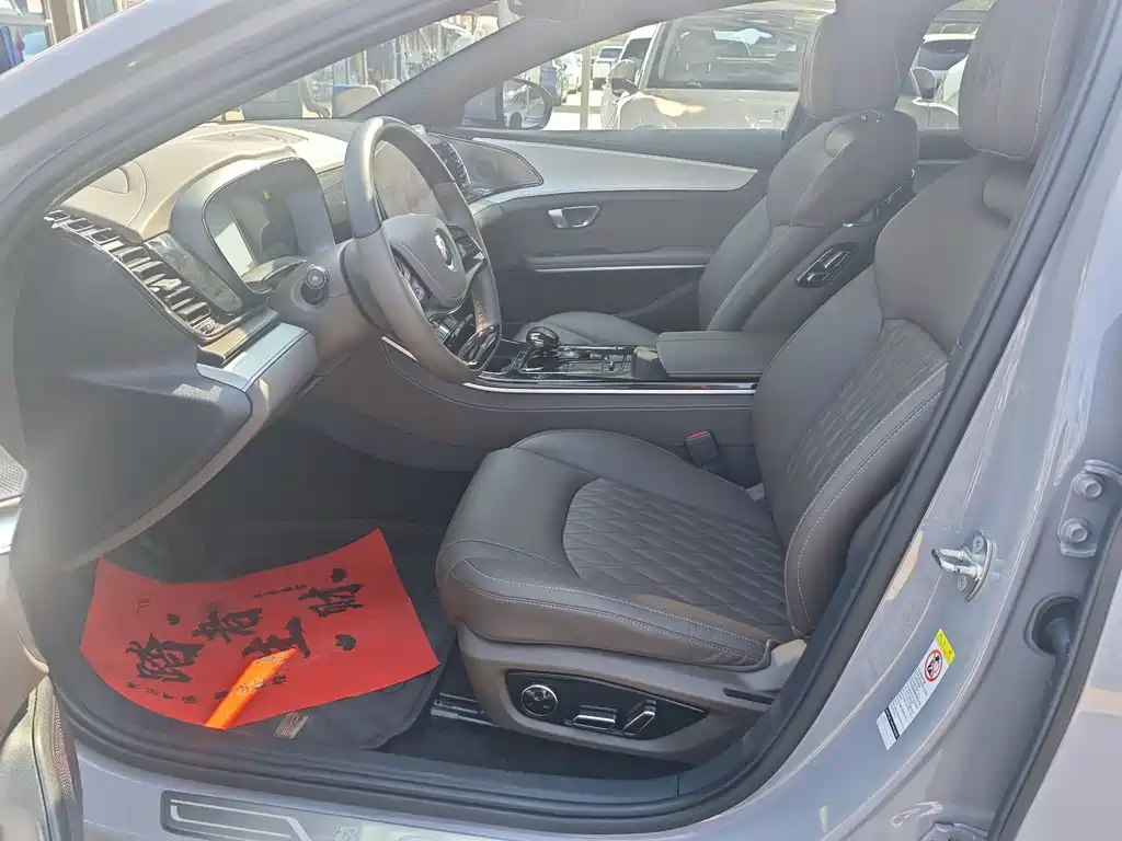 BYD Han — миниатюра 4