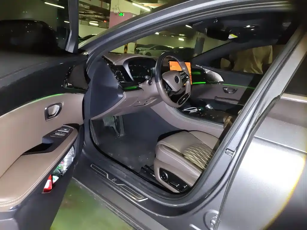 BYD Han — миниатюра 17