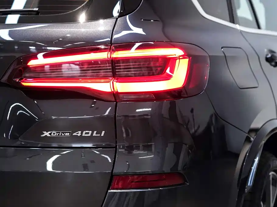 BMW X5 — миниатюра 10