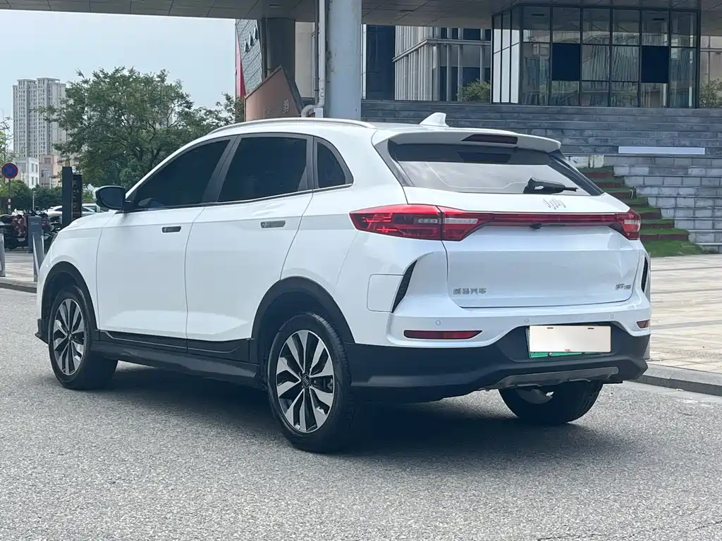 WM Motor EX5 — миниатюра 3