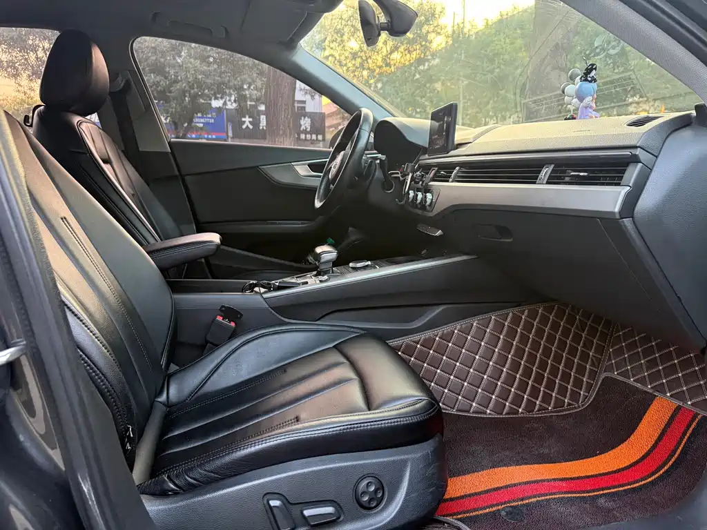 Audi A4L — миниатюра 21