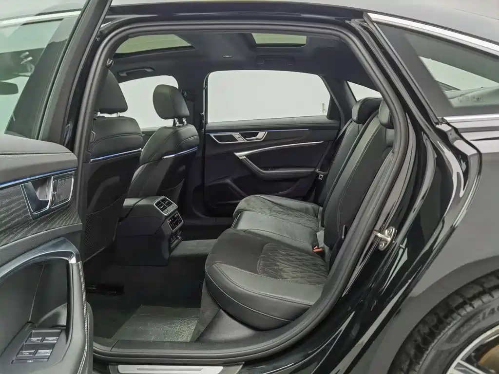 Audi A6L — миниатюра 15