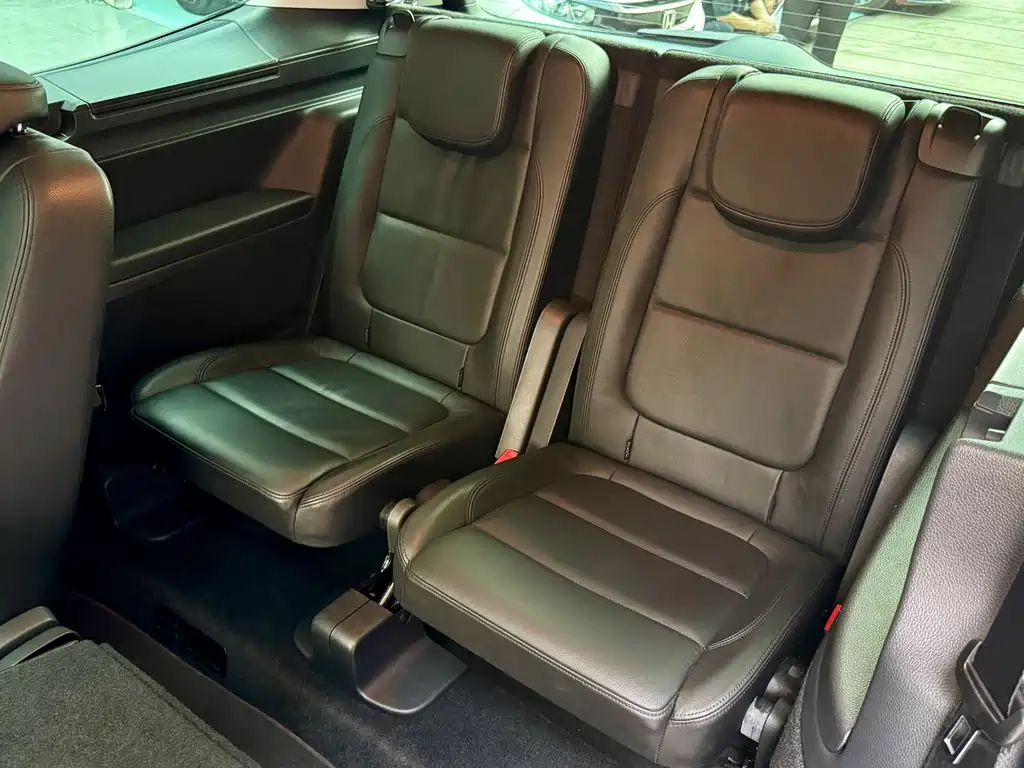Volkswagen Sharan — миниатюра 18