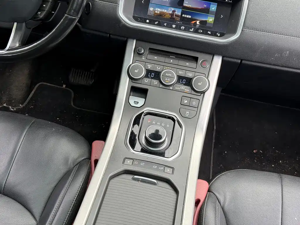 Land Rover Evoque — миниатюра 9