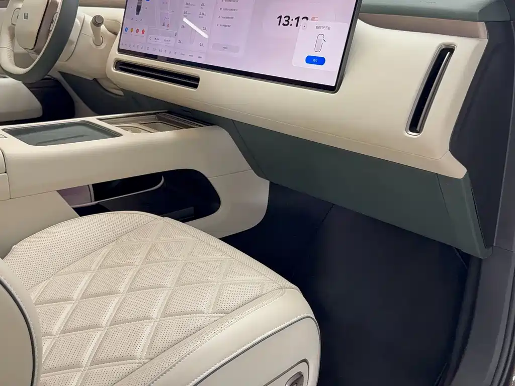 Li Auto Li L9 — миниатюра 17