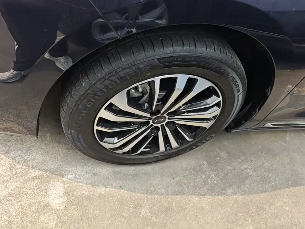 JAC Refine Refine RF8 — миниатюра 23