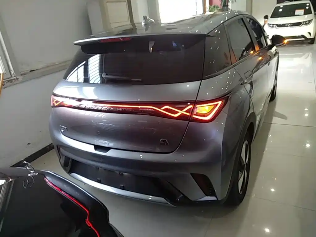 BYD Dolphin — миниатюра 6