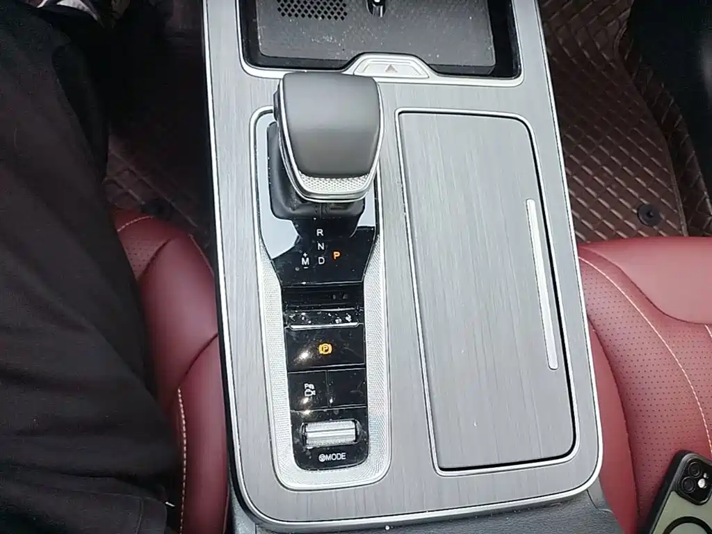 Hongqi Hongqi HS5 — миниатюра 14