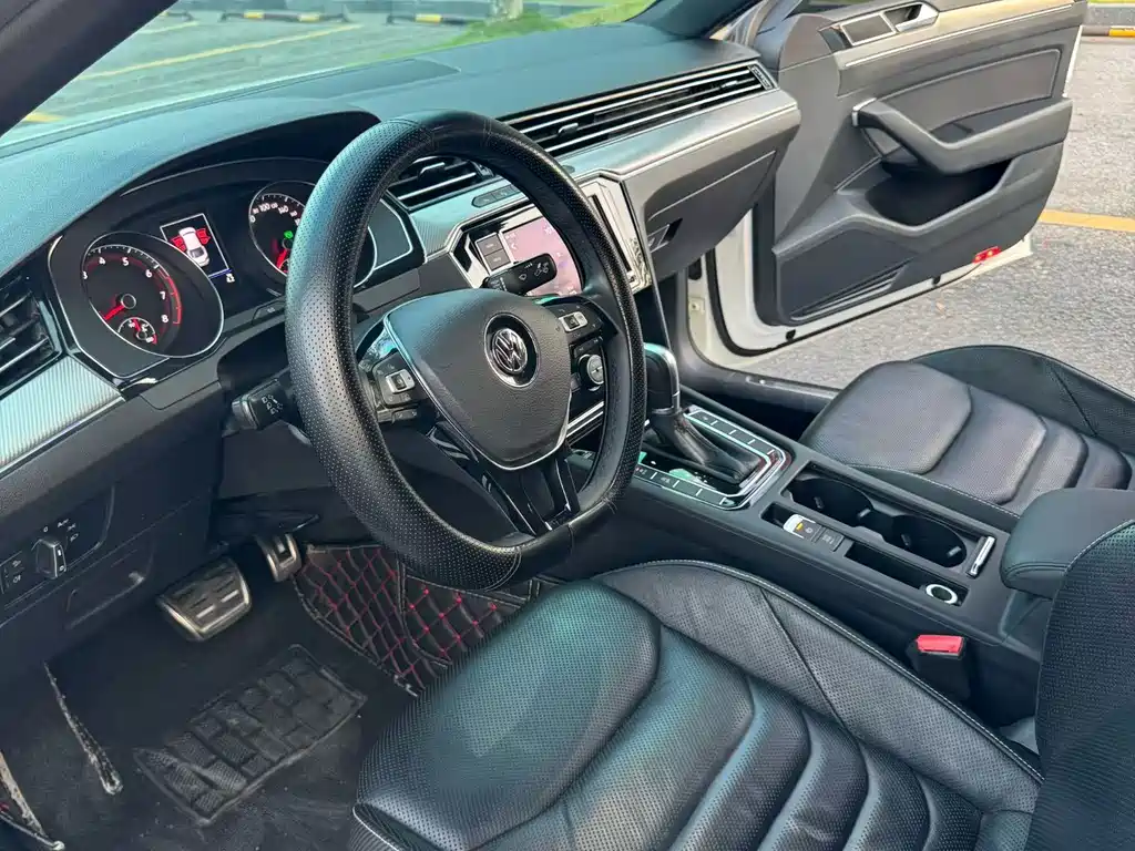 Volkswagen CC — миниатюра 5