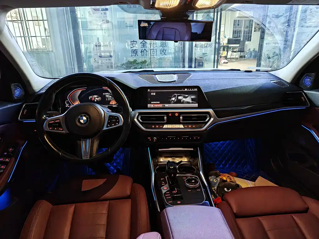 BMW 3 Series — миниатюра 4