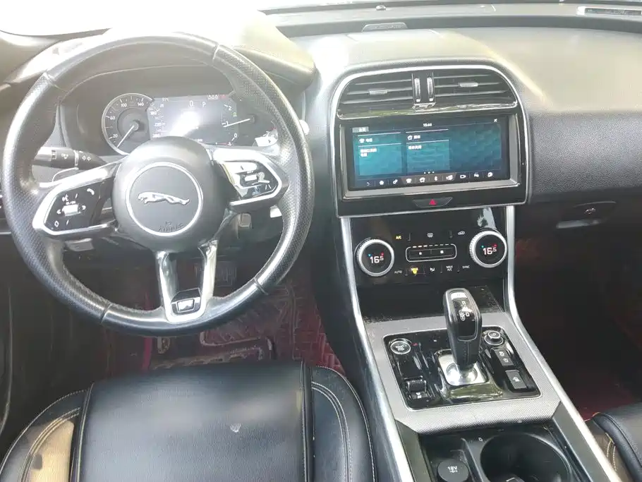 Jaguar XEL — миниатюра 12