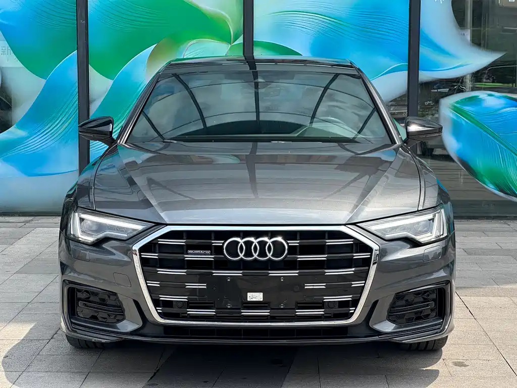 Audi A6L 2023 40 TFSI Luxury