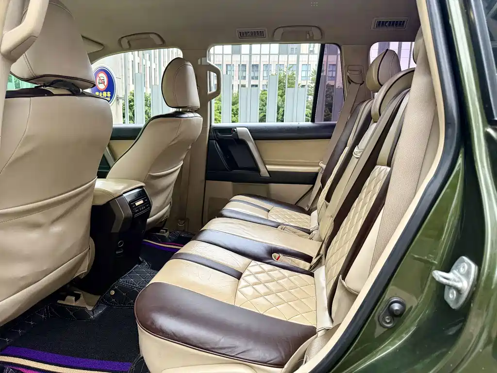 Toyota Prado (Import) — миниатюра 6