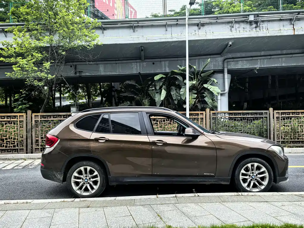 BMW X1 2015 sDrive18i Fashion