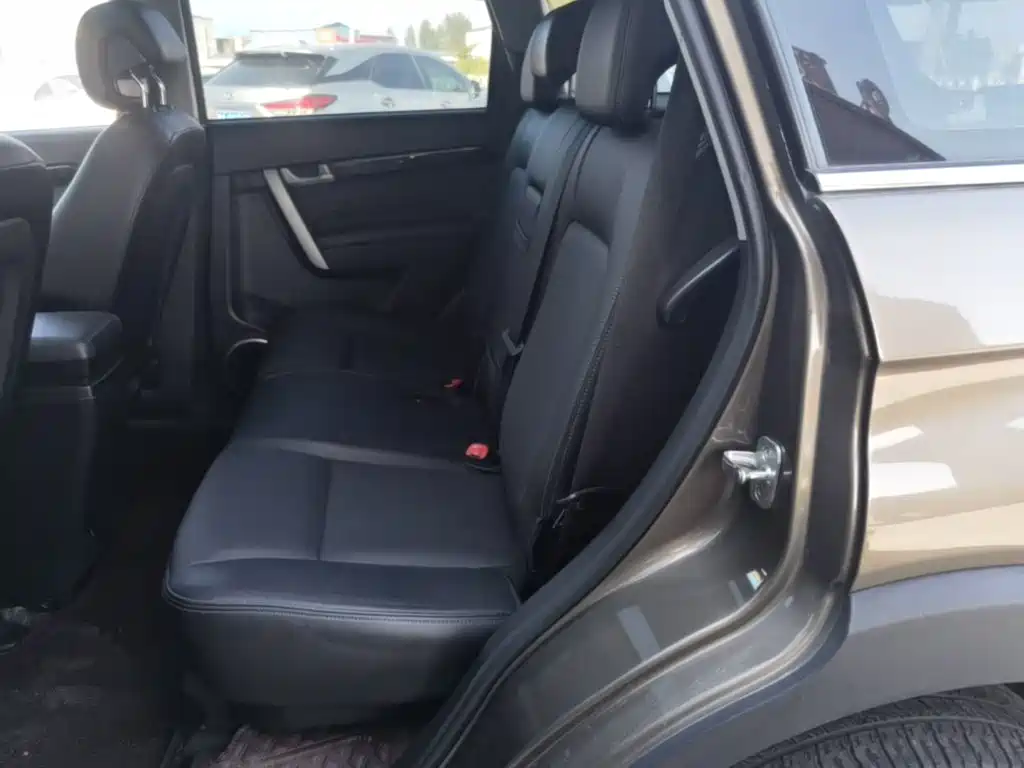 Chevrolet Captiva — миниатюра 17