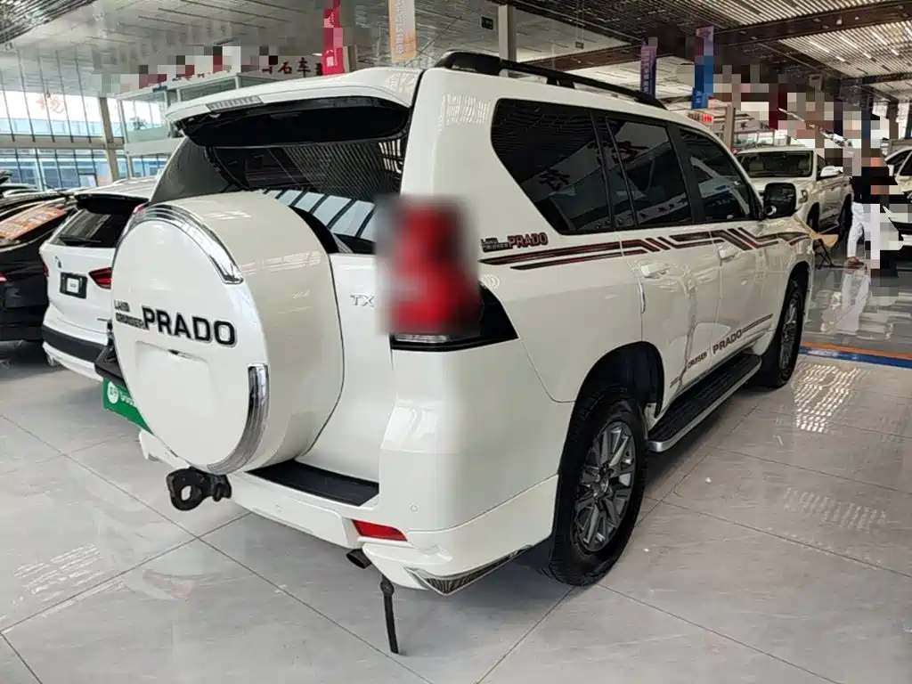 Toyota Prado — миниатюра 7
