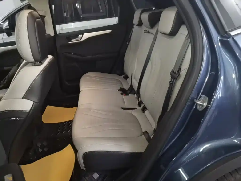 Ford Escape — миниатюра 17
