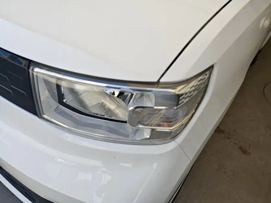 Wuling MINIEV — миниатюра 5
