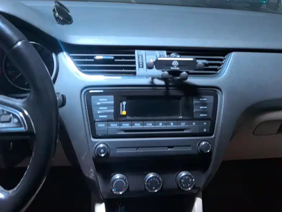 Skoda Octavia — миниатюра 13