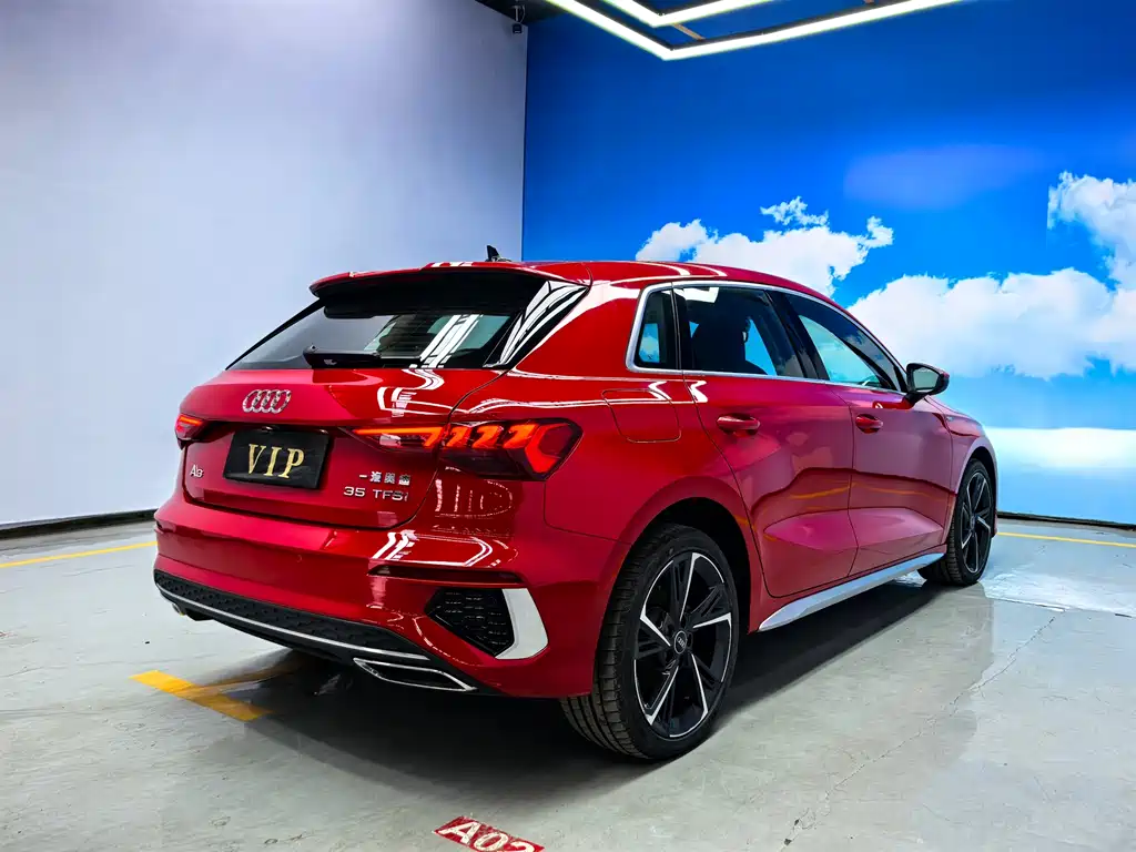 Audi A3 - фото 4