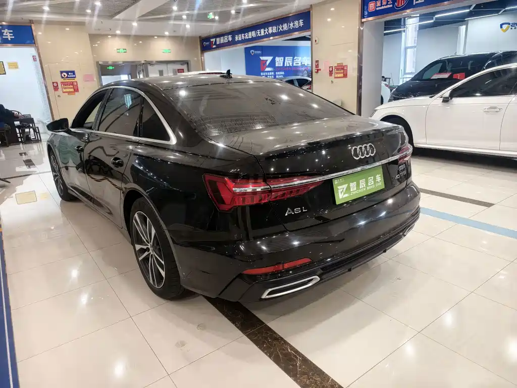 Audi A6L — миниатюра 10