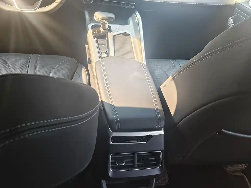 Geely Xingrui — миниатюра 10