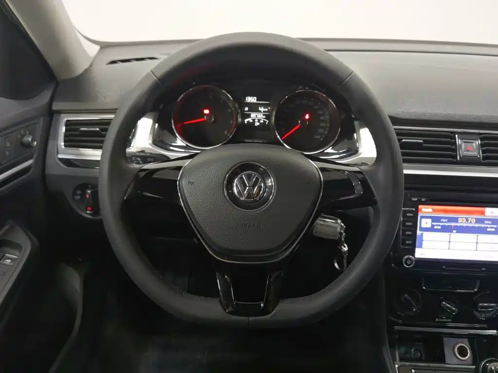 Volkswagen Bora — миниатюра 11