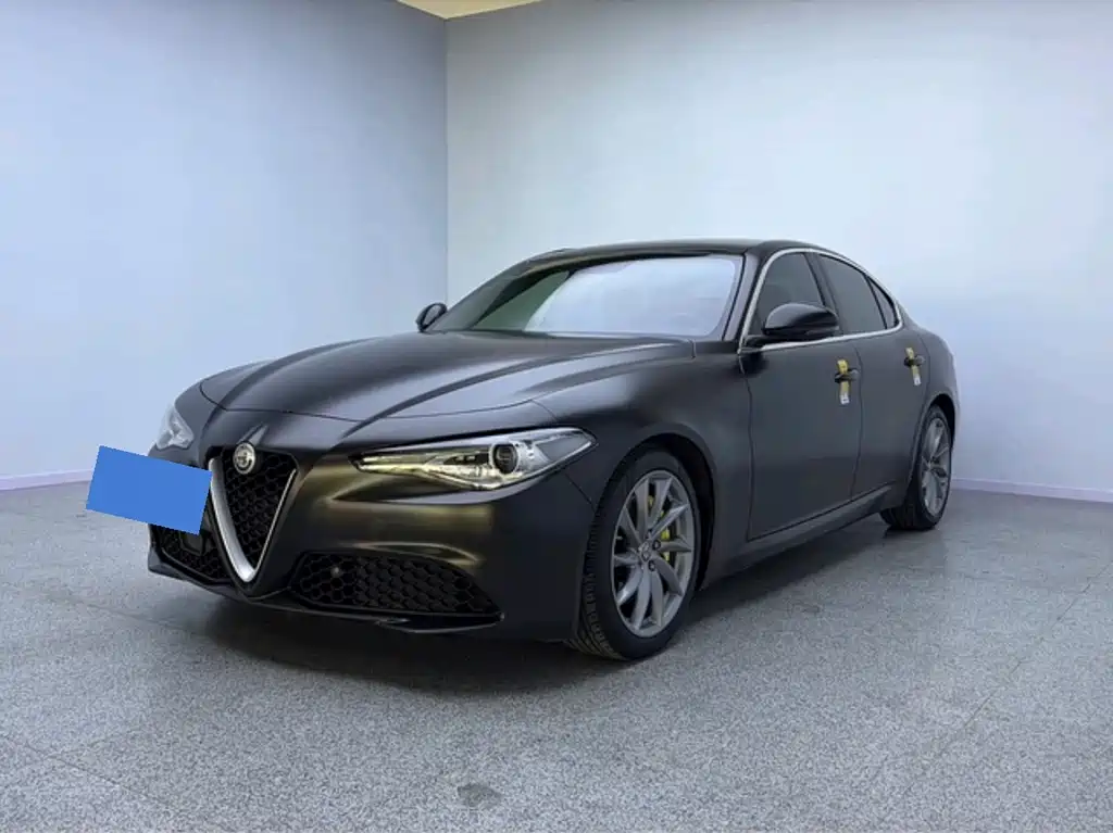Alfa Romeo Giulia