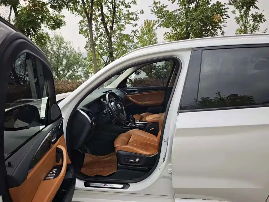 BMW X3 — миниатюра 4