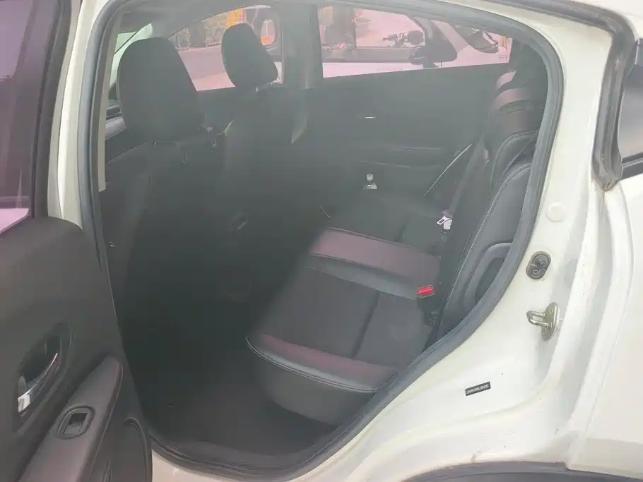 Honda Vezel — миниатюра 11