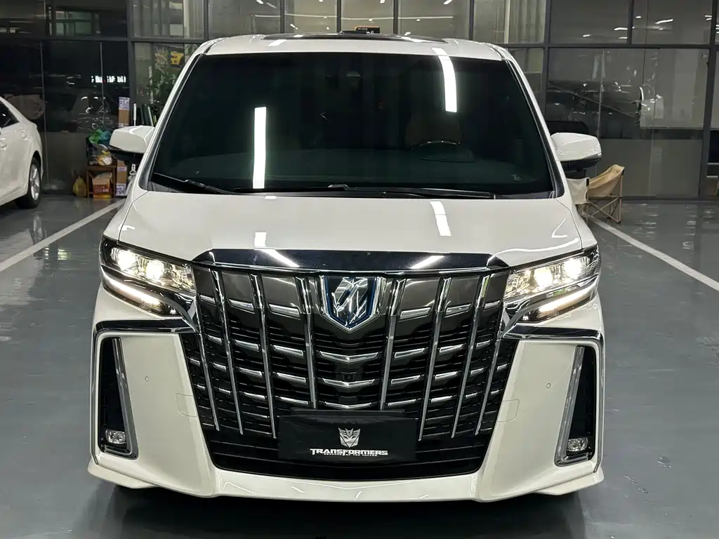 Toyota Alphard 2019 2.5L Luxury