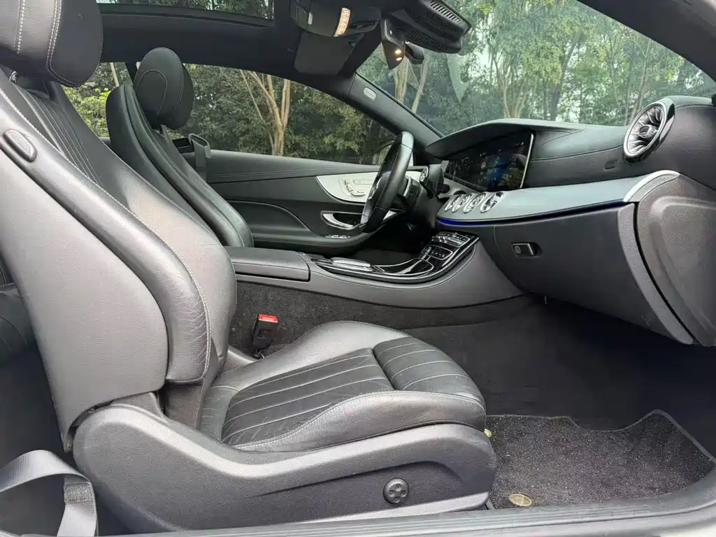 Mercedes-Benz E-Class (Import) — миниатюра 16