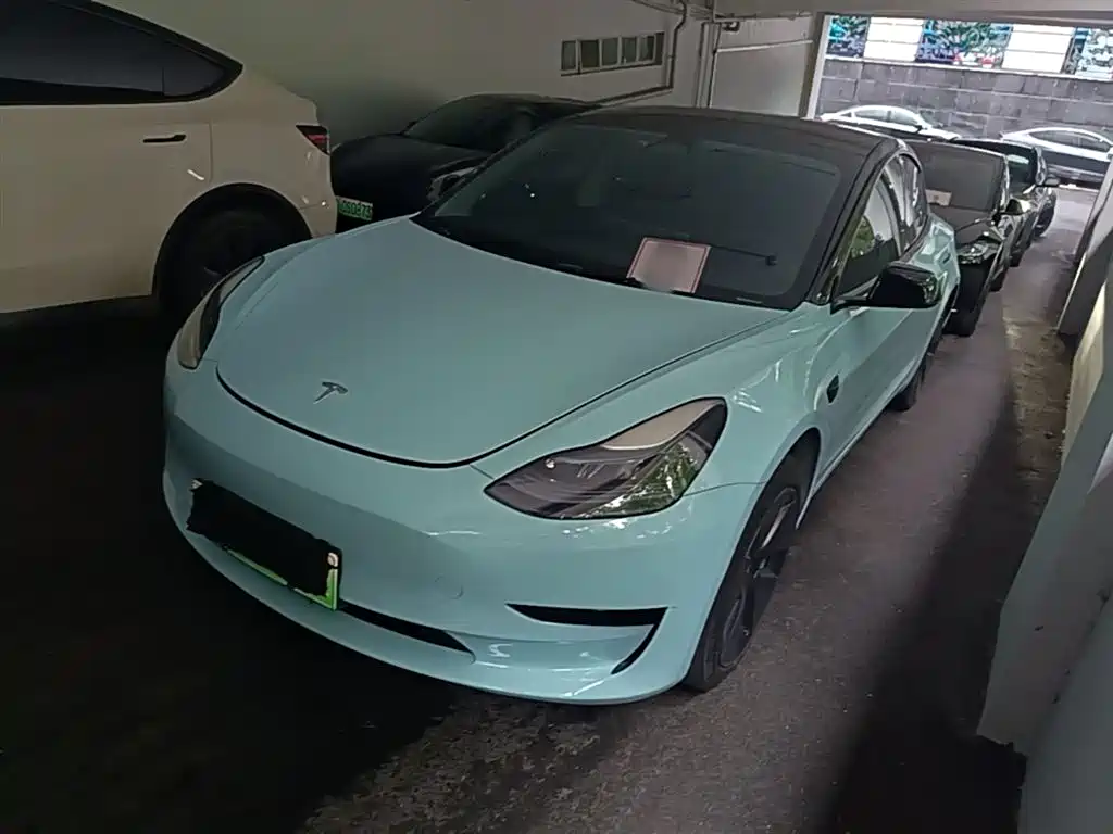 Tesla Model 3 2023