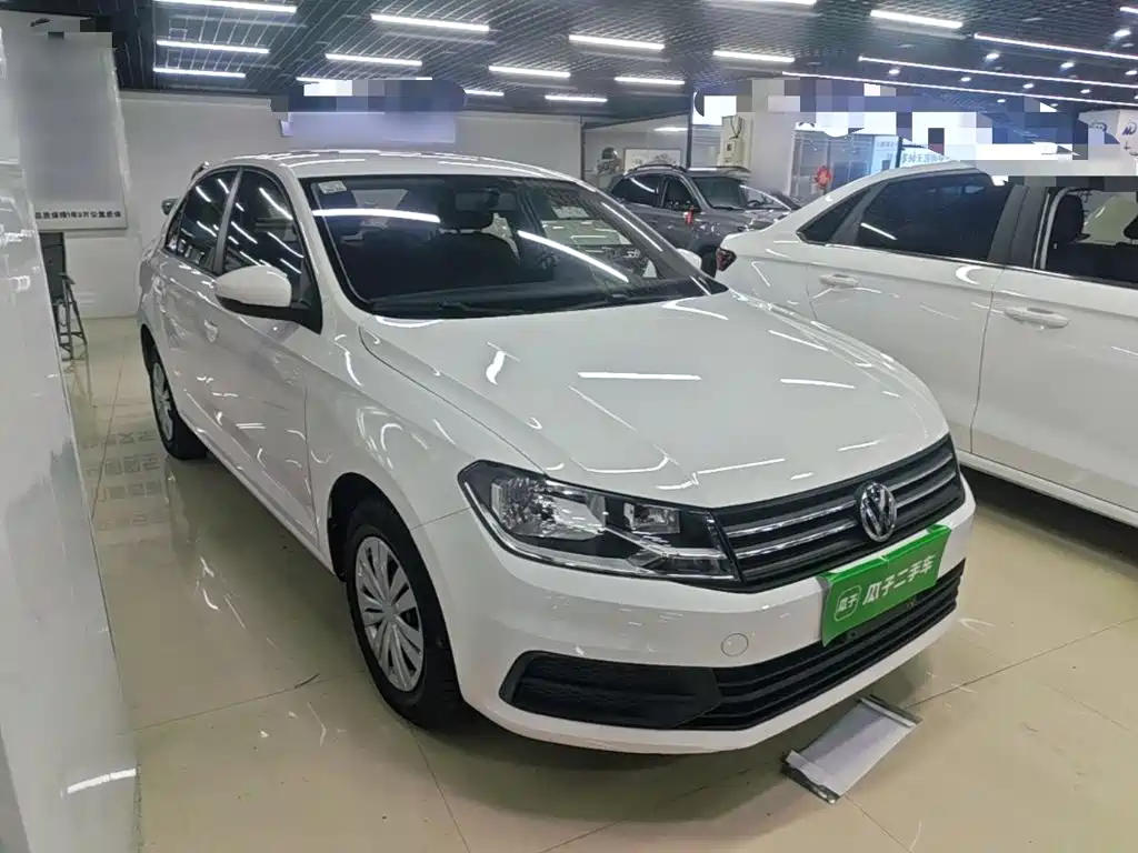 Volkswagen Santana — миниатюра 4