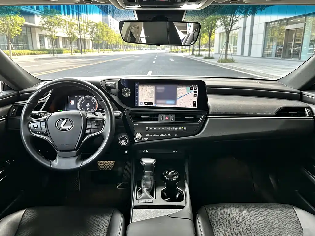 Lexus ES — миниатюра 8