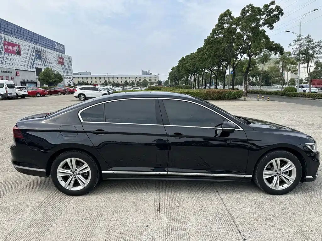 Volkswagen Magotan 2023 200 280TSI DSG Lead