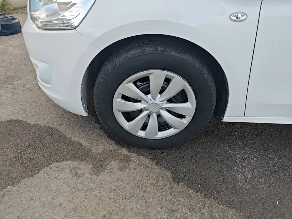 Citroen Elysee — миниатюра 23