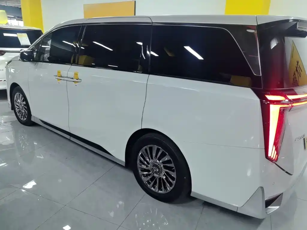 GAC Motor Trumpchi M8 — миниатюра 5