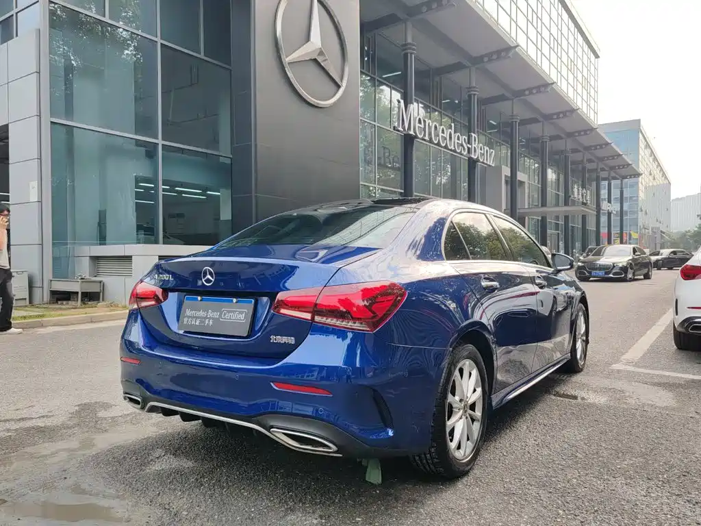 Mercedes-Benz A-Class — миниатюра 3