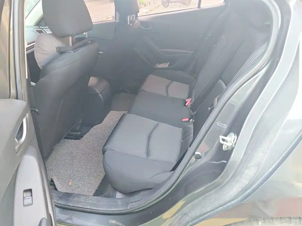 Mazda 3 Axela — миниатюра 13