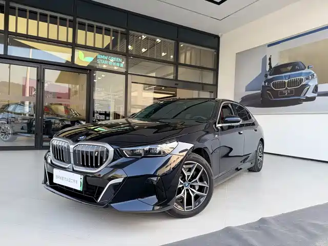 BMW I5 2025