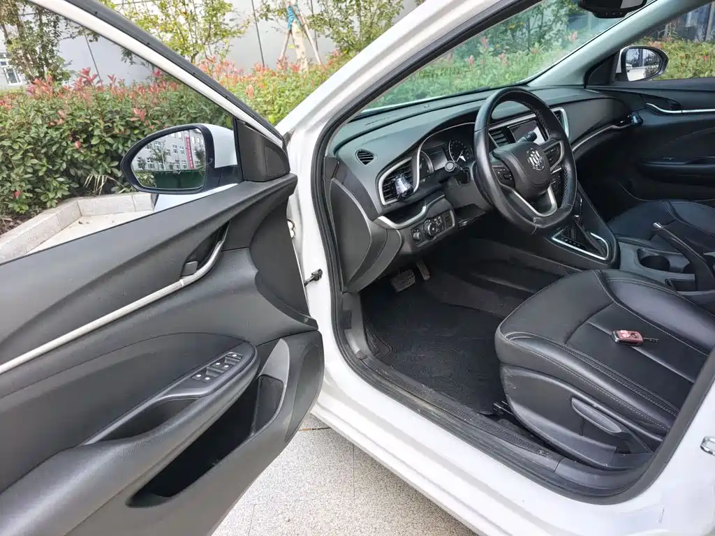 Buick Excelle — миниатюра 16