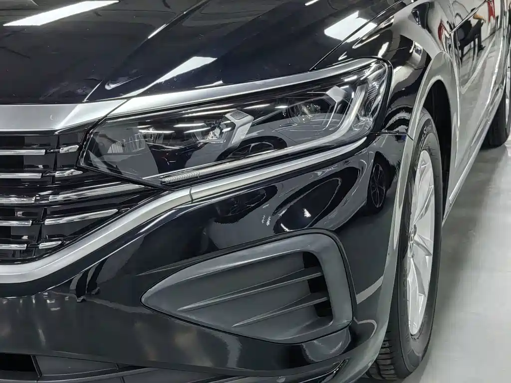 Volkswagen Passat — миниатюра 4