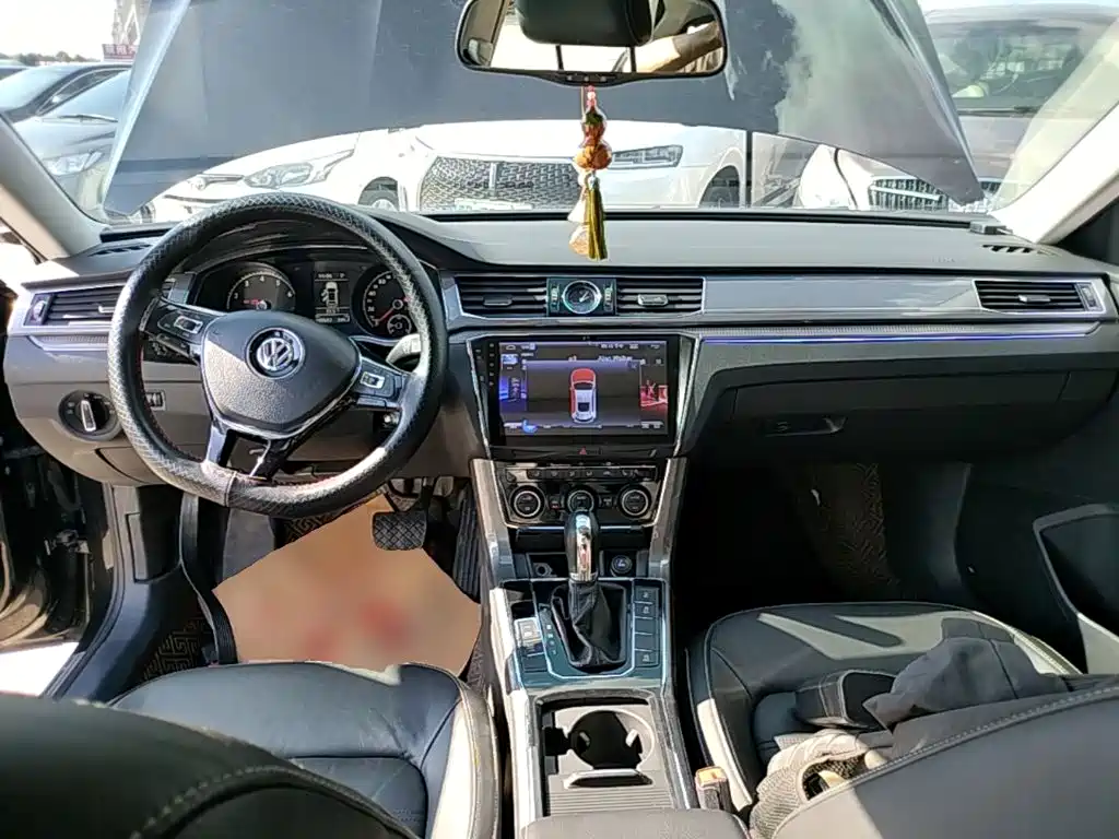 Volkswagen Passat — миниатюра 10
